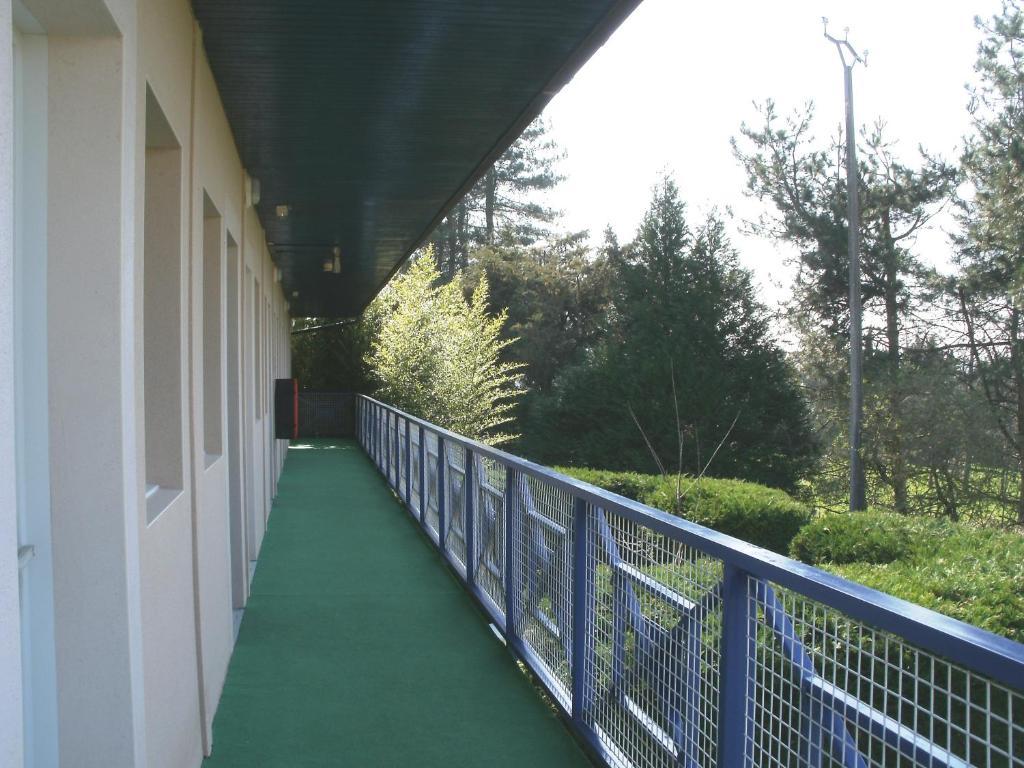 Riv'Hotel Maleville Exterior foto